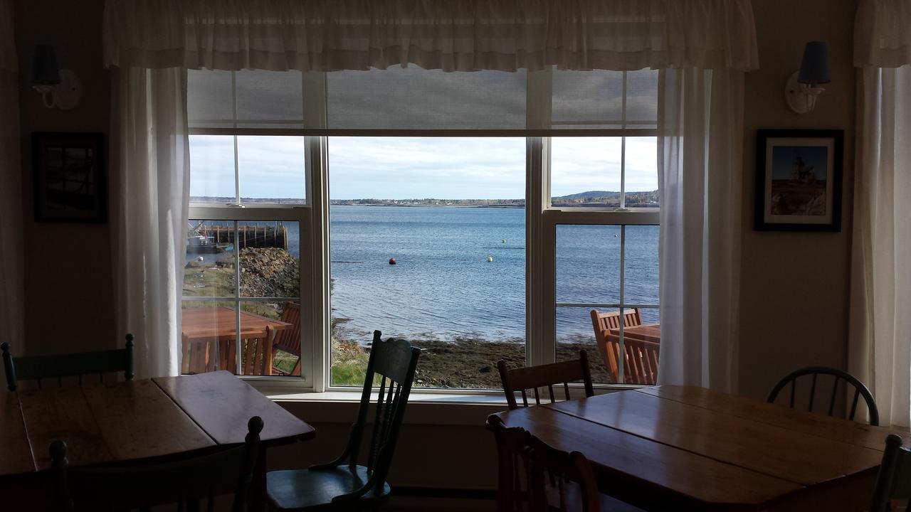 Compass Rose Heritage Inn North Head Exteriör bild